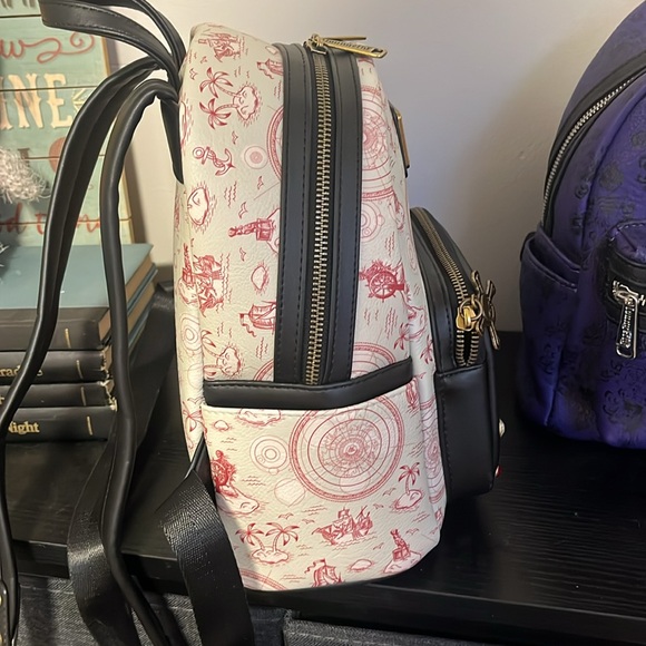 glow in the dark pirates of the caribbean disney parks loungefly backpack - Picture 3 of 4